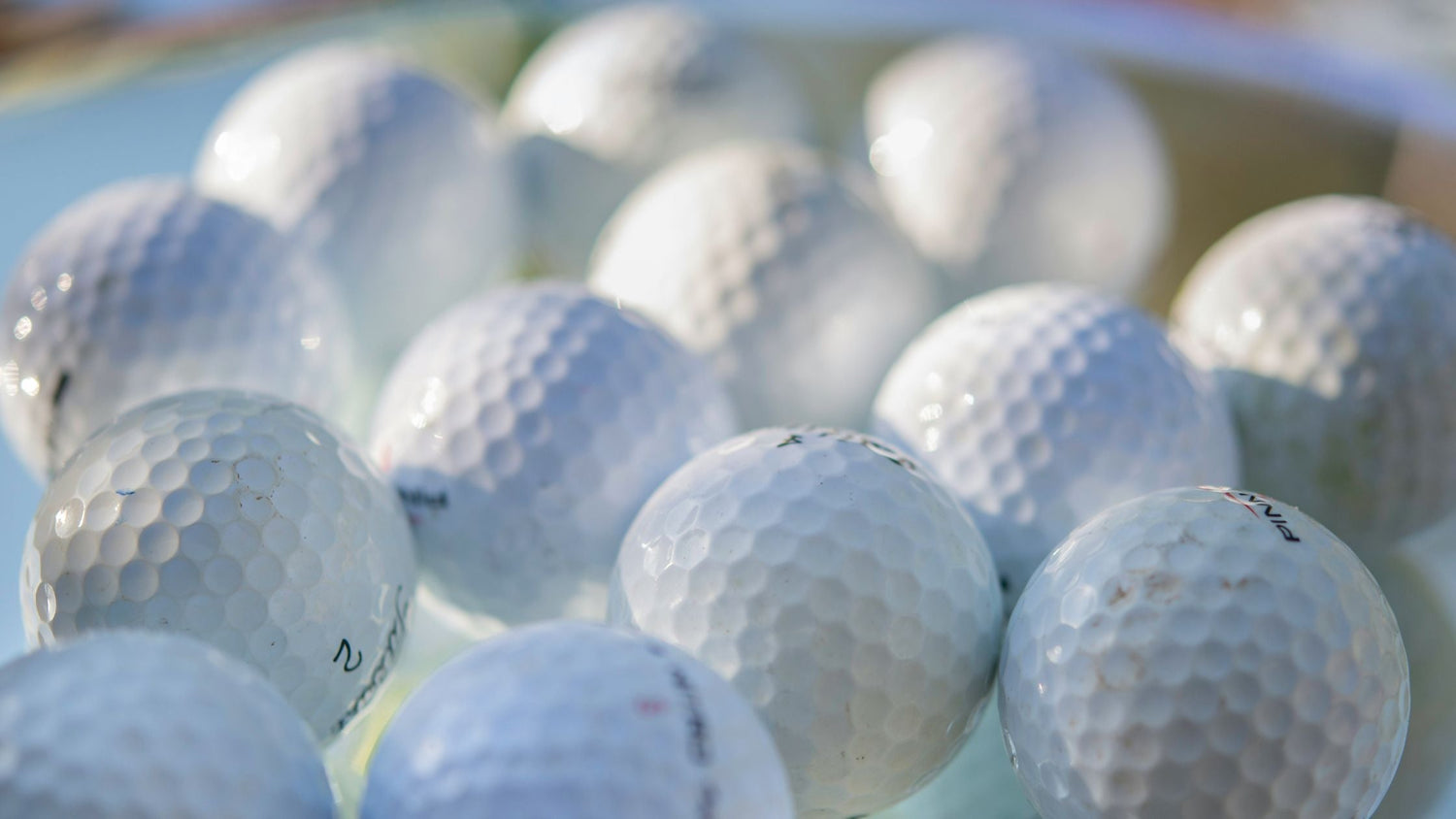 Titleist Pro V1 ou Callaway Chrome Soft